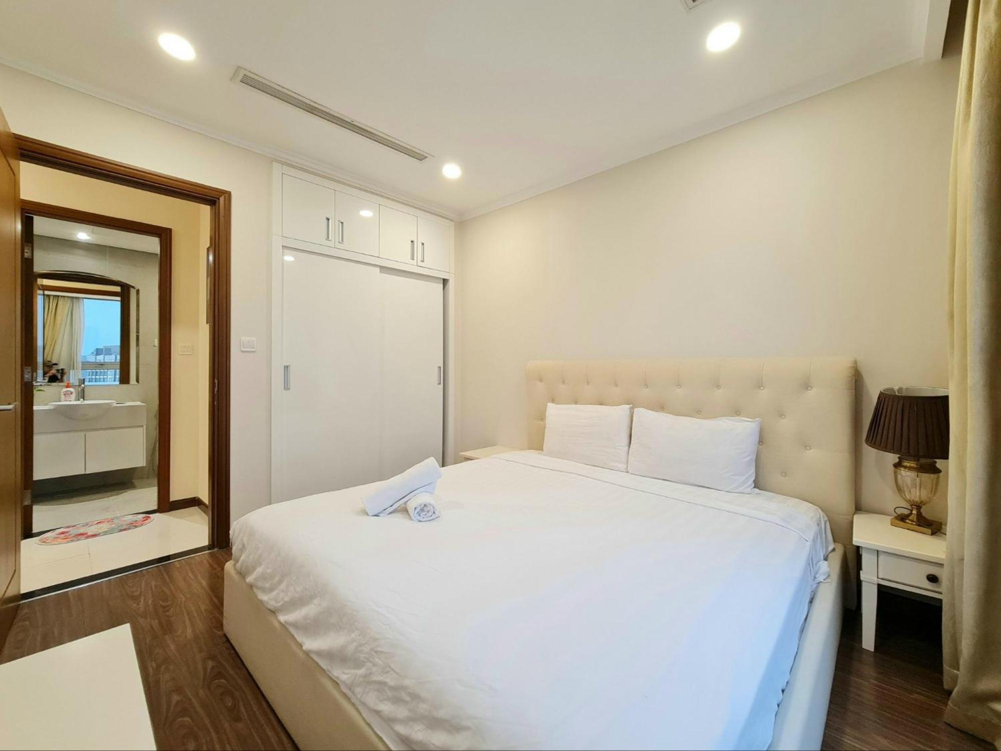 Vinhomes Park - Enjoy Căn hộ